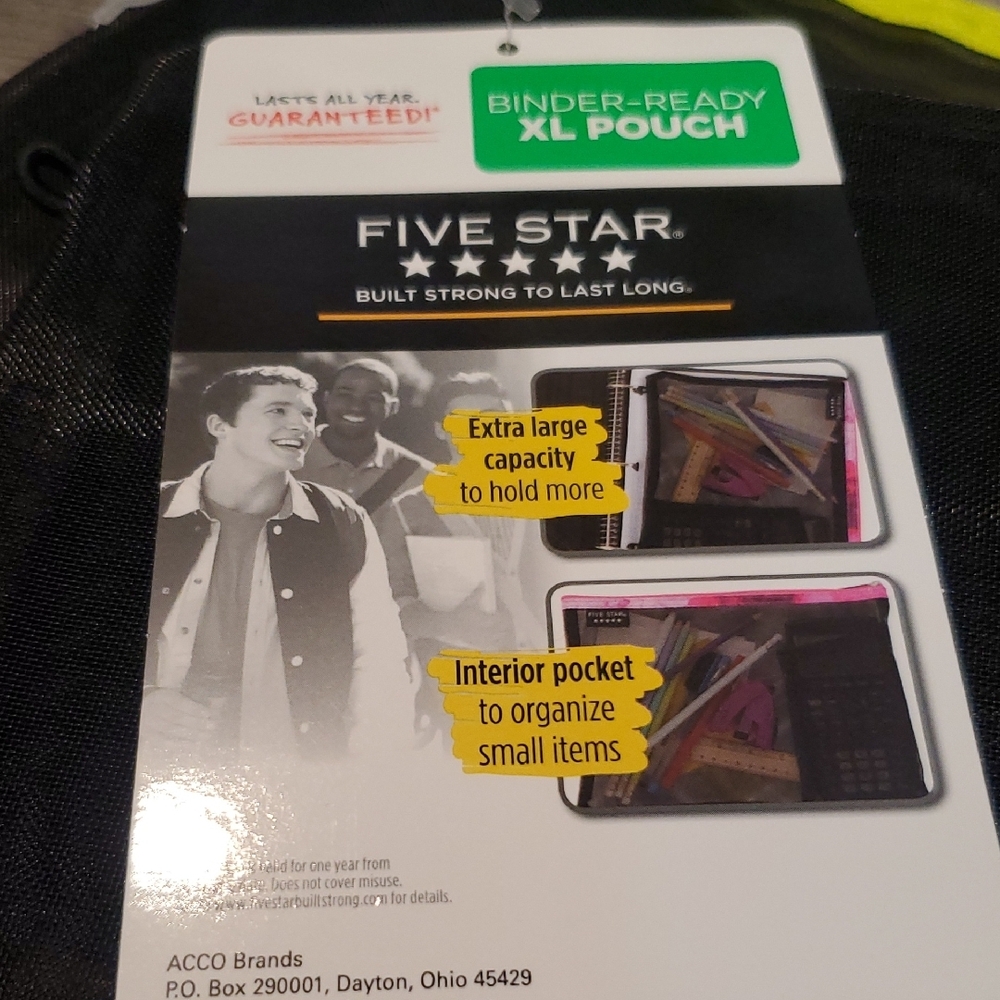✳️ACTIVITY SET W/POUCH - Picture 11 of 16